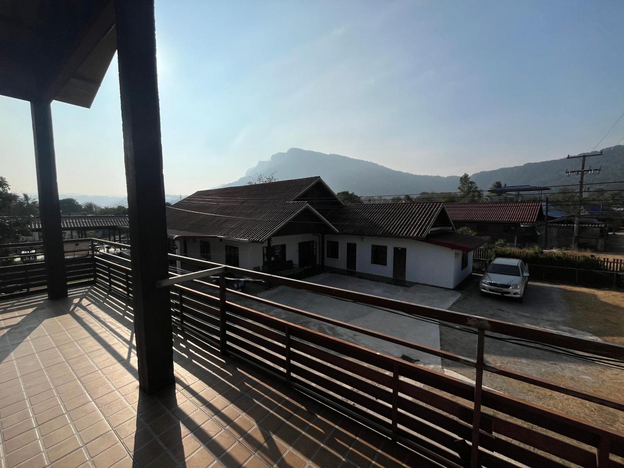 Sanhak Guesthouse 1 Ban Nahin-Nai Esterno foto